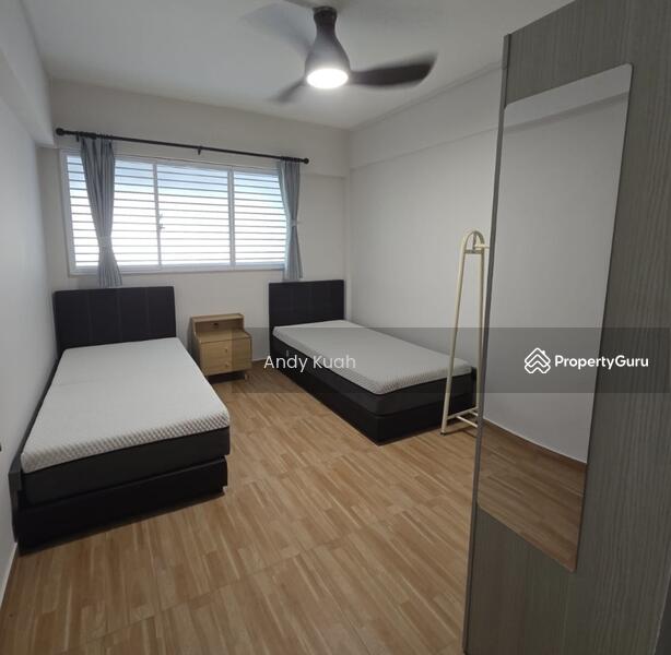 For Rent - 271 Tampines Street 21