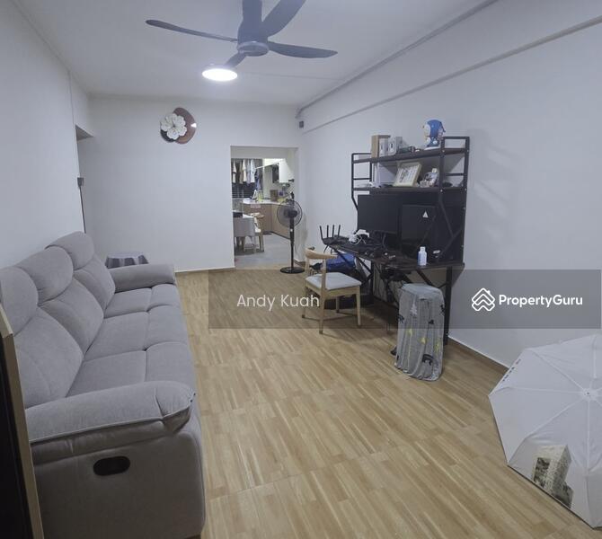 For Rent - 271 Tampines Street 21
