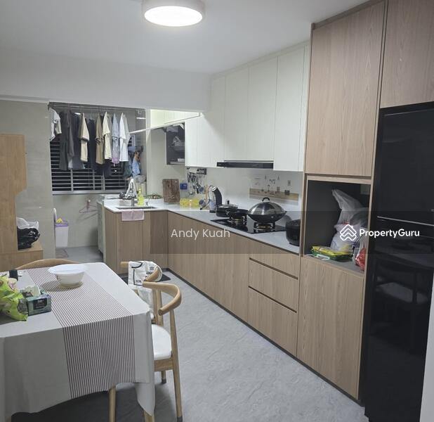 For Rent - 271 Tampines Street 21
