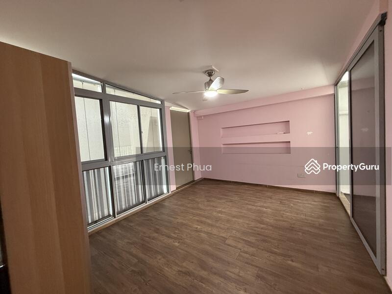 For Rent - The Waterline