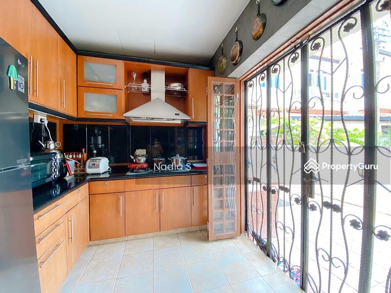 Wet Kitchen