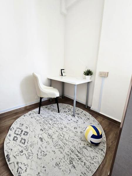 Northvale, 73 Choa Chu Kang Loop, Dairy Farm / Bukit Panjang / Choa Chu Kang, 1 Bedroom, 450 sqft, Condominium For Rent, by Amin Mak, 60124240 - Study / Utility Room - PropertyGuru.com.sg