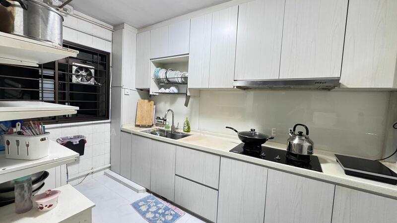 For Sale - 656B Jurong West Street 61
