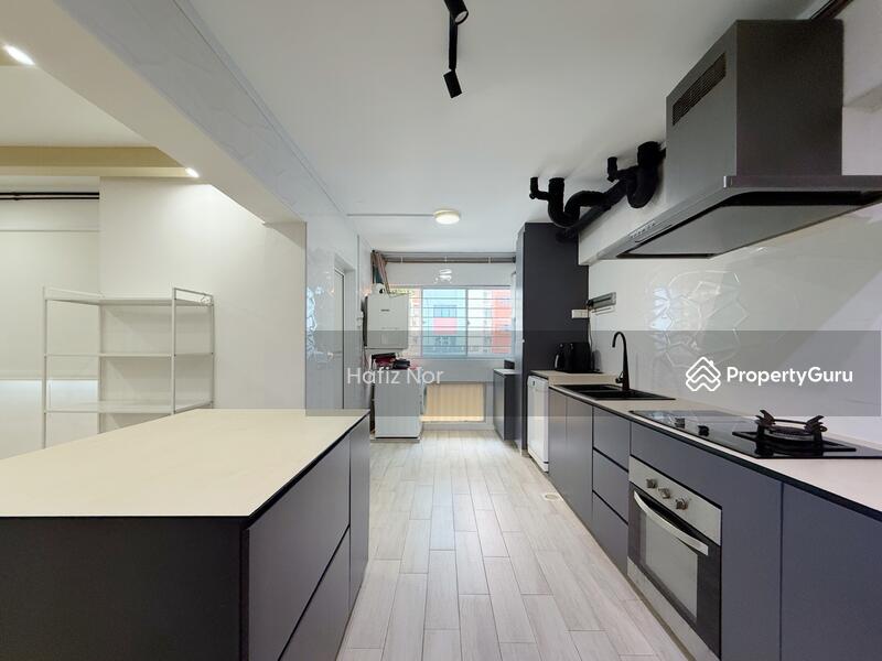 For Sale - 328 Woodlands Street 32