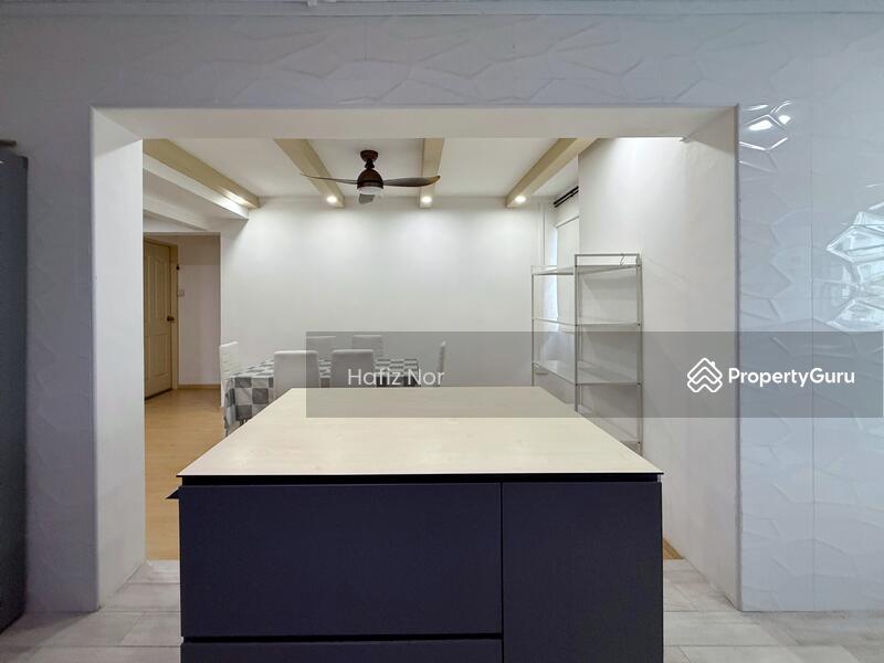 For Sale - 328 Woodlands Street 32