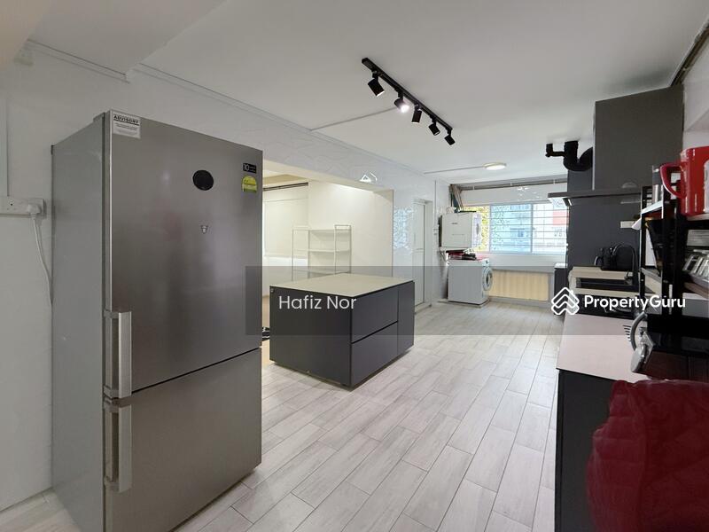 For Sale - 328 Woodlands Street 32