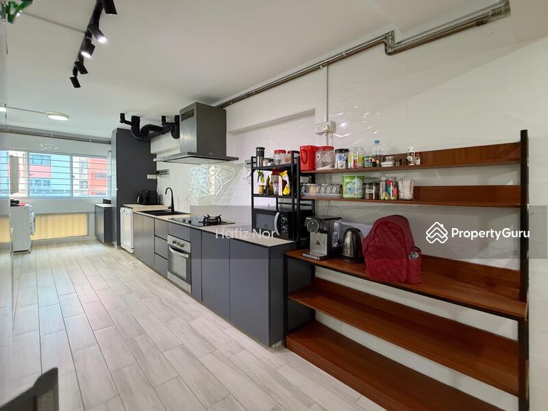 For Sale - 328 Woodlands Street 32