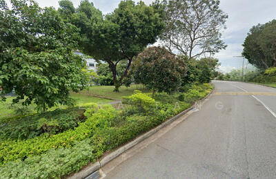 For Sale - Peakview avenue