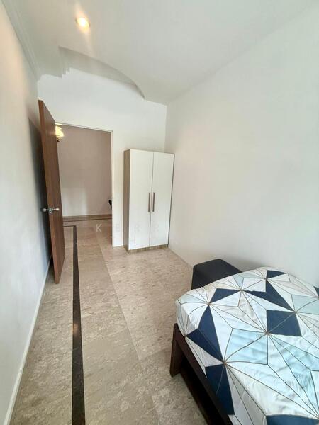 Fernwood Towers, 24 Fernwood Terrace, Room Rental, 128 sqft, Condominium For Rent, by Kerrine Thong, 60124517 - PropertyGuru.com.sg