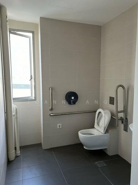 Apex Foodworks, 18 Kim Chuan Terrace, 2,841 sqft, Factory / Workshop (B2) For Sale, by Joanne Ang, 60124522 - Bathroom - CommercialGuru.com.sg