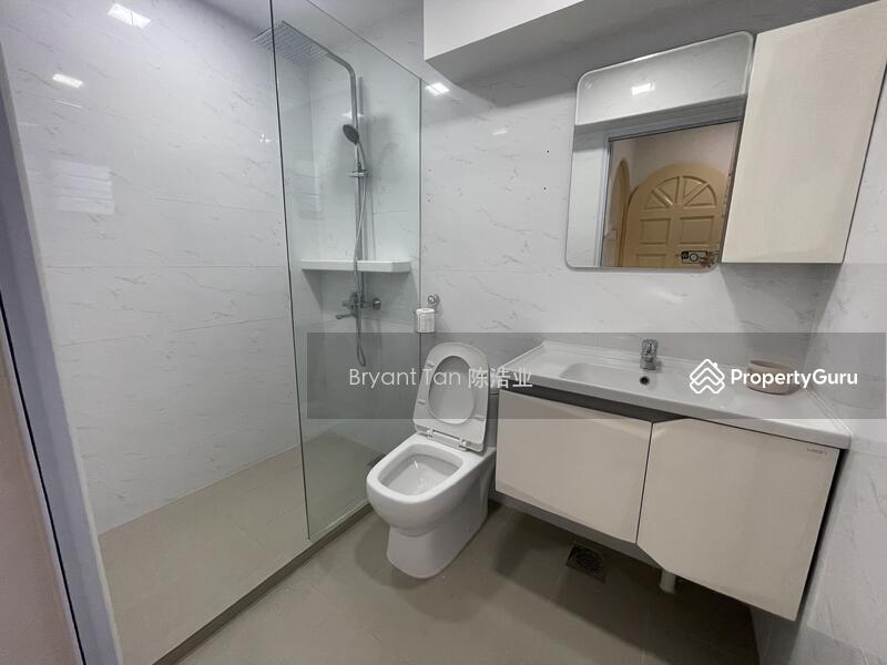 For Rent - 556 Woodlands Drive 53