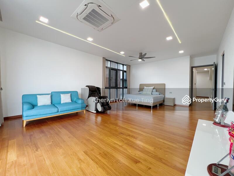 Ensuite MBR, balcony, walk in wardrobe