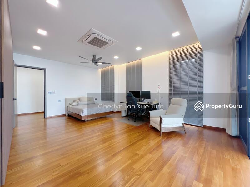 Ensuite room, balcony, walk in wardrobe