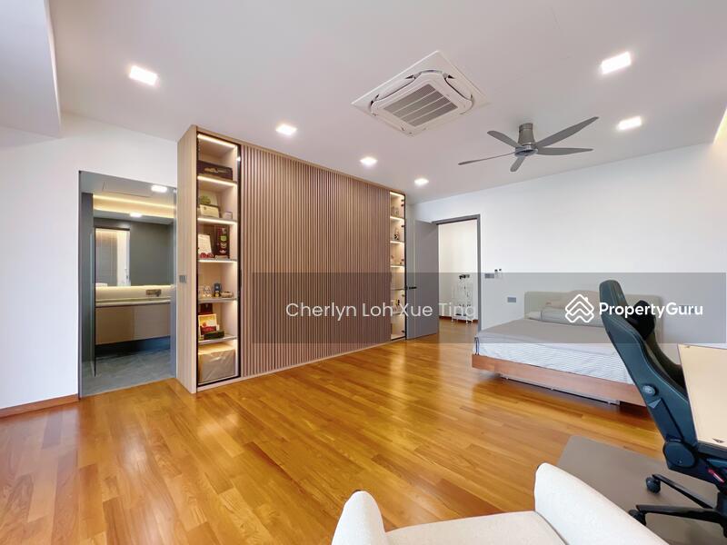 Ensuite room with balcony
