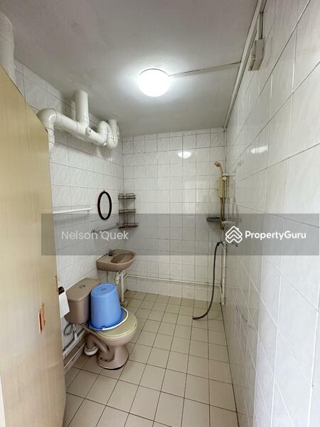 Common toilet