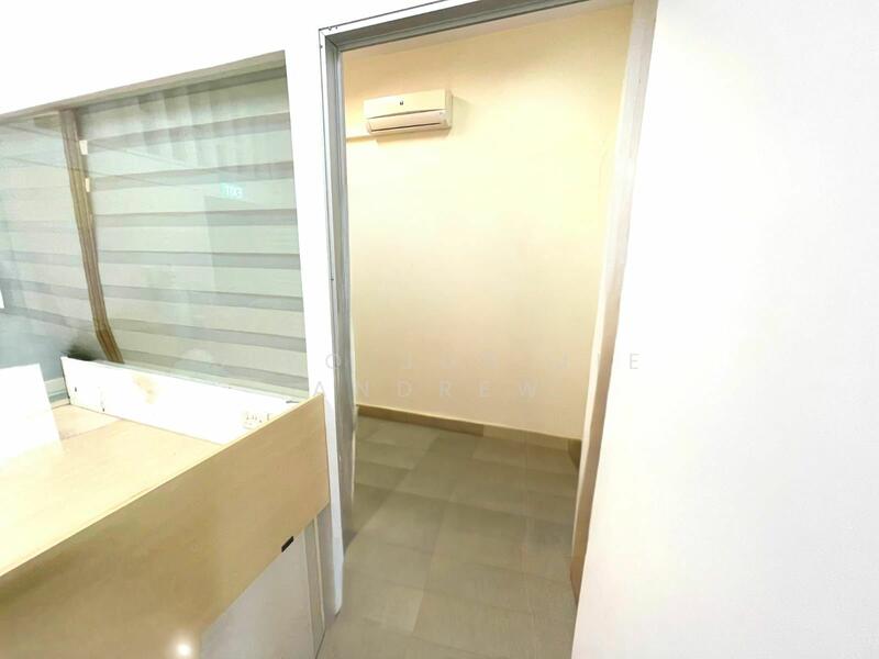 Old Birdcage Walk, Seletar / Yio Chu Kang, 1,000 sqft, Office For Rent, by Siyo Jun Jie Andrew, 60124743 - Entrance - CommercialGuru.com.sg
