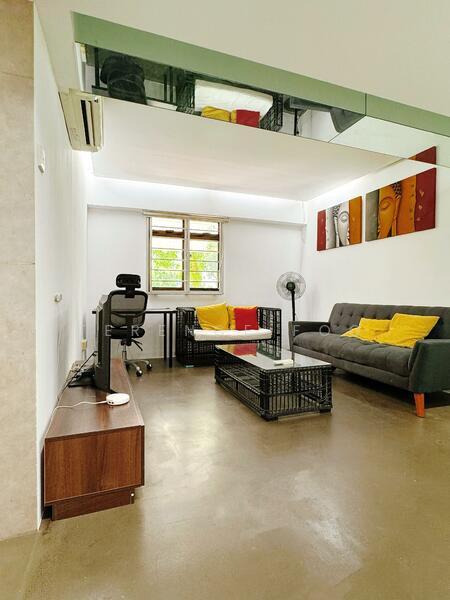 2nd Living Room