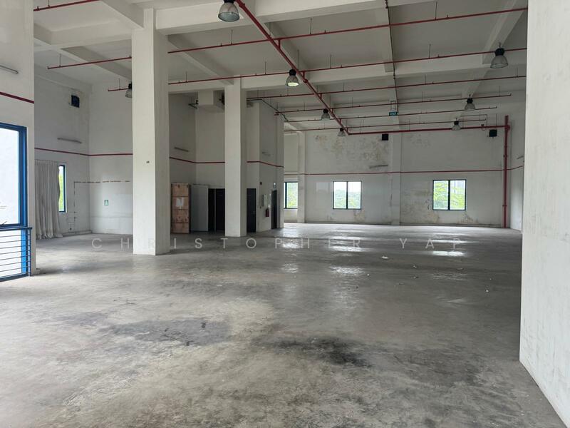 Jalan Kilang Barat, Jalan Kilang Barat, 5,500 sqft, Light Industrial (B1) For Rent, by Christopher Yap, 60124909 - Others - CommercialGuru.com.sg