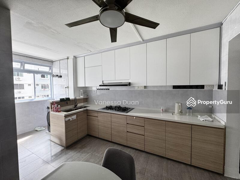 For Rent - 872 Tampines Street 84