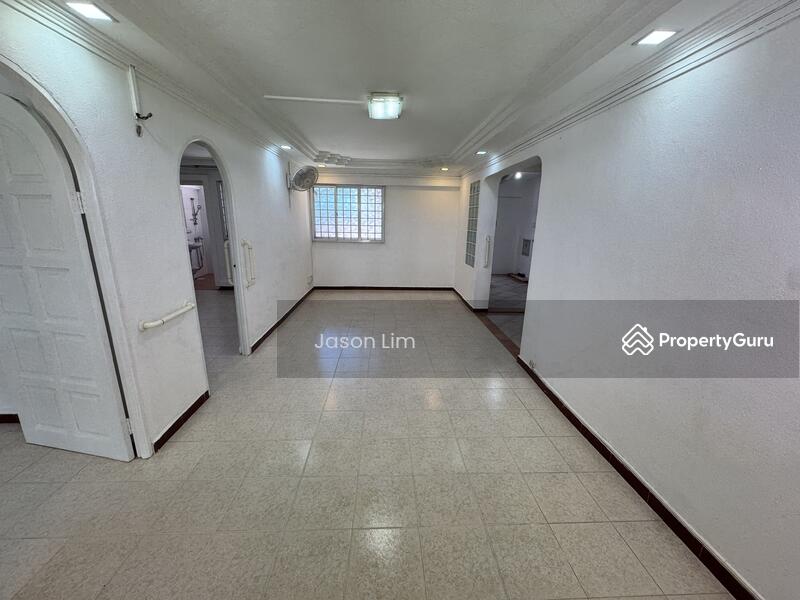 For Sale - 422 Tampines Street 41
