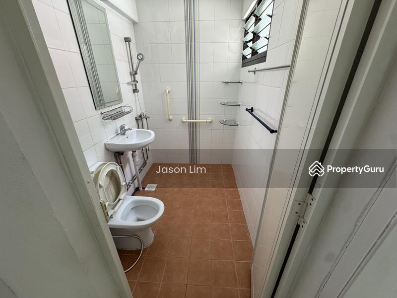 For Sale - 422 Tampines Street 41