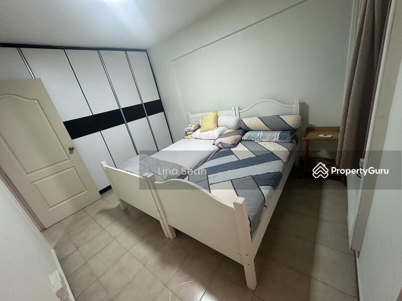 Master Bedroom with aircon