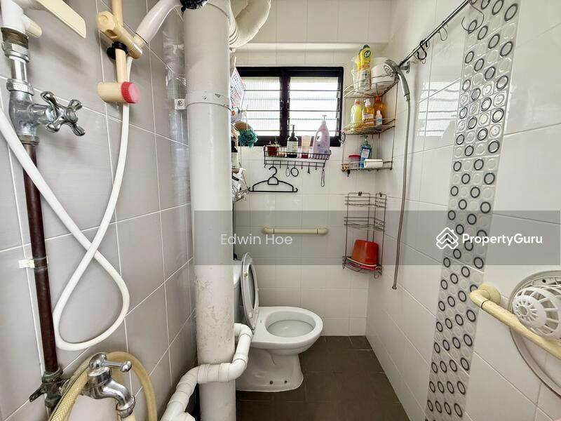 Common Toilet
