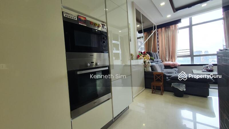 Dry Kitchen