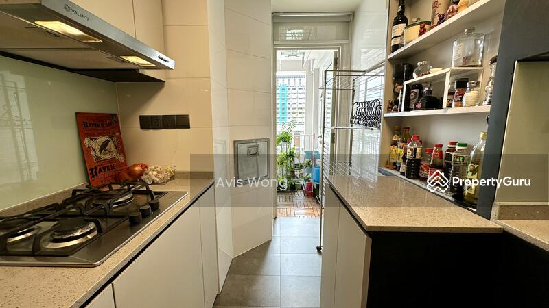 Kitchen & yard (rare for 2BR to have 1)