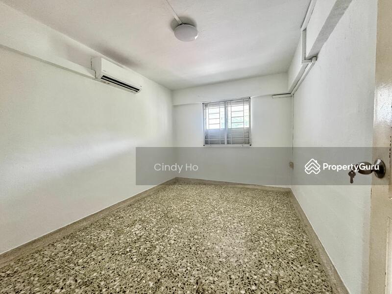 Spacious Common Room