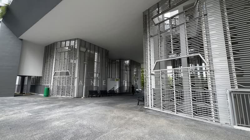 476C Upper Serangoon View HDB Flat For Sale at S$ 828,888 | PropertyGuru Singapore - Exterior