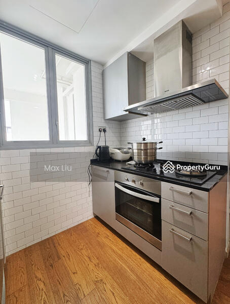 For Rent - Prive