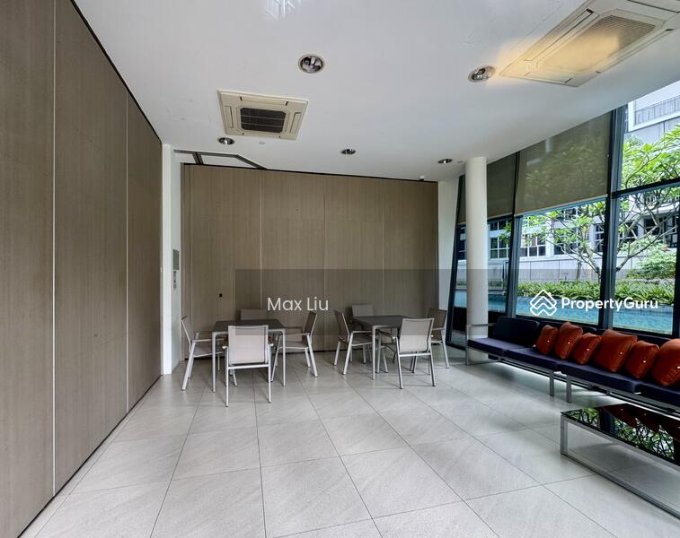 For Rent - Prive