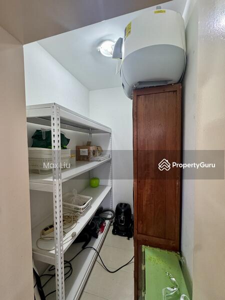 For Rent - Prive