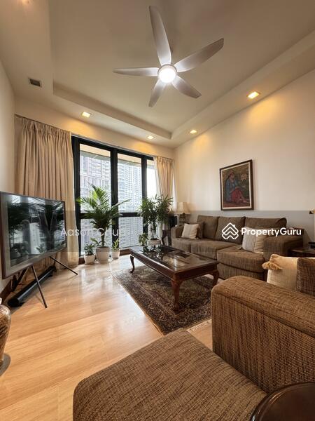 Spacious Living & Dining