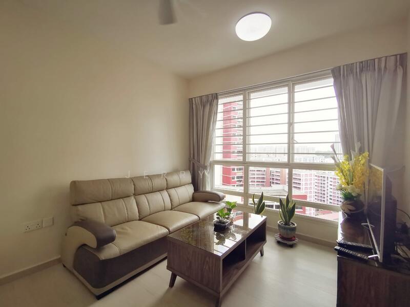194B Bukit Batok West Avenue 6, 194B Bukit Batok West Avenue 6, Dairy Farm / Bukit Panjang / Choa Chu Kang, 2 Bedrooms, 732 sqft, HDB Flat For Rent, by Jerry Lee, 60125207 - Living Room - PropertyGuru.com.sg