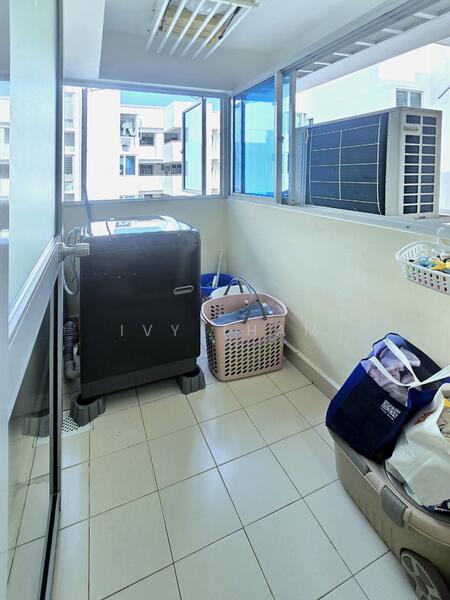 For Sale - 518A Tampines Central 7