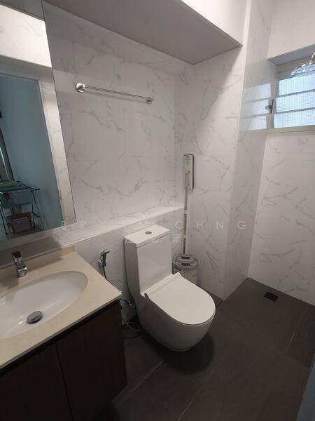 For Sale - 385 Bukit Batok West Avenue 5