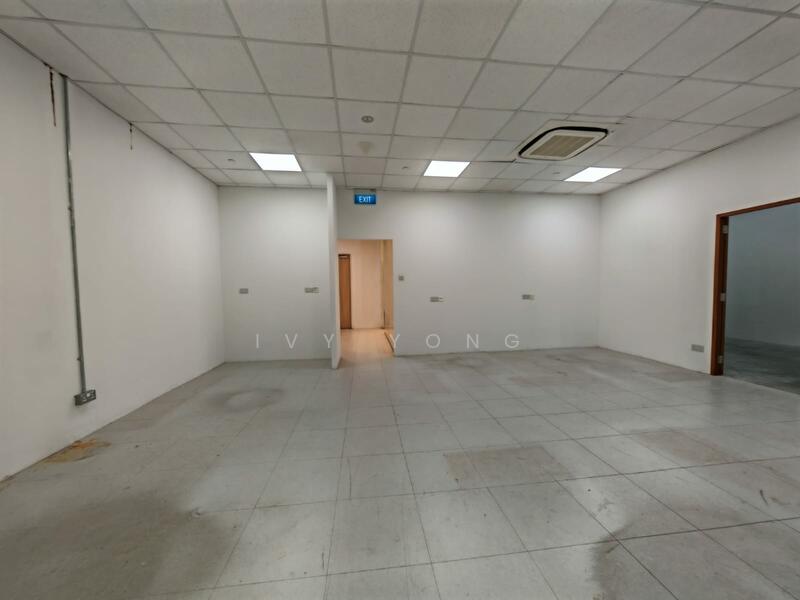 Interlocal Centre, 100G Pasir Panjang Road, Buona Vista / West Coast / Clementi New Town, 2,248 sqft, Light Industrial (B1) For Rent, by Ivy Yong, 60125592 - Interior - CommercialGuru.com.sg