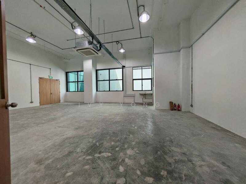 Interlocal Centre, 100G Pasir Panjang Road, Buona Vista / West Coast / Clementi New Town, 2,248 sqft, Light Industrial (B1) For Rent, by Ivy Yong, 60125592 - Others - CommercialGuru.com.sg