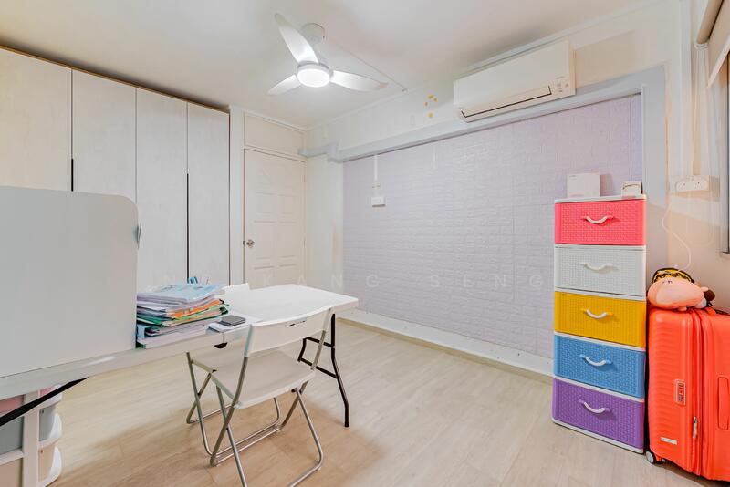 For Sale - 855 Tampines Street 83