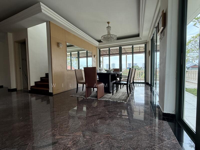 For Rent - Woo Mon Chew Road