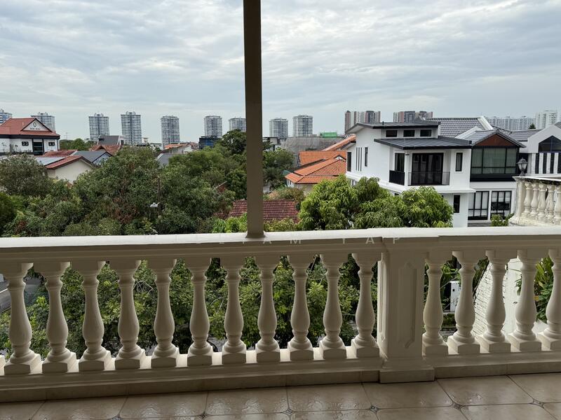 For Rent - Woo Mon Chew Road