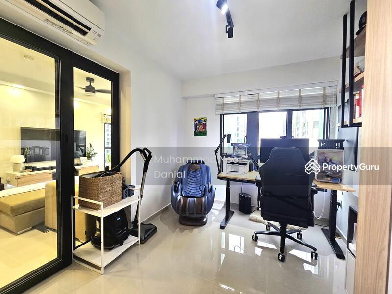 For Sale - 102B Bidadari Park Drive