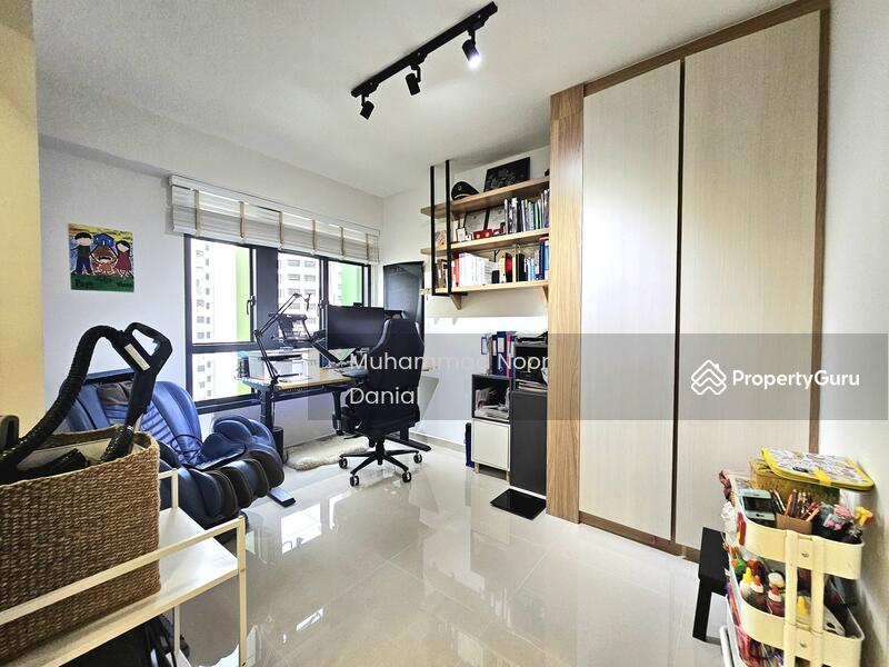 For Sale - 102B Bidadari Park Drive