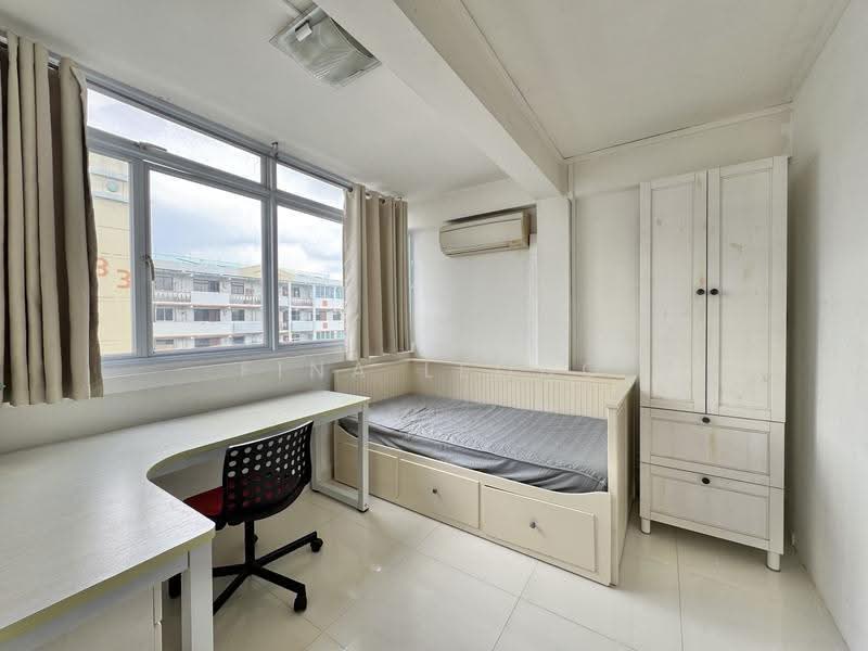 82 Commonwealth Close, 82 Commonwealth Close, Alexandra / Commonwealth, 3 Bedrooms, 764 sqft, HDB Flat For Sale, by Fina Leong, 60125842 - PropertyGuru.com.sg