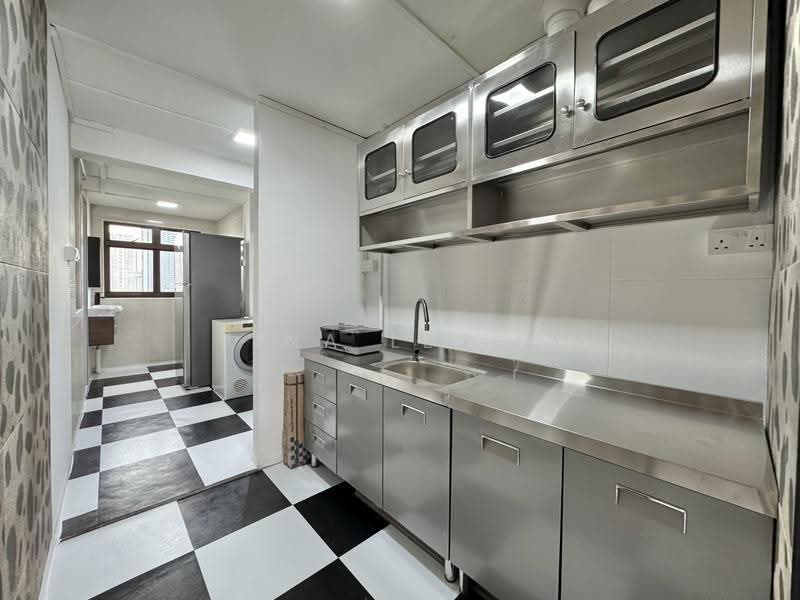 82 Commonwealth Close, 82 Commonwealth Close, Alexandra / Commonwealth, 3 Bedrooms, 764 sqft, HDB Flat For Sale, by Fina Leong, 60125842 - PropertyGuru.com.sg