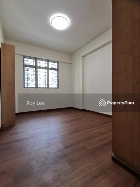 Spacious Common Room