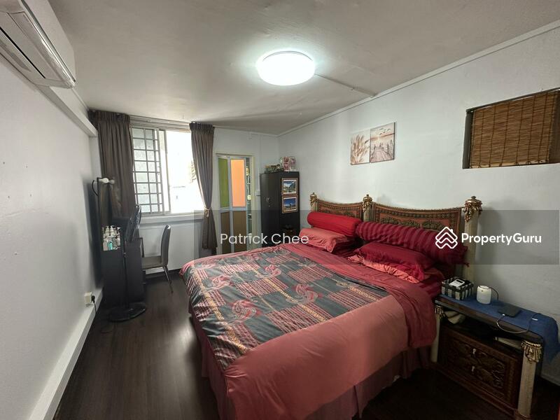 For Sale - 240 Serangoon Avenue 2