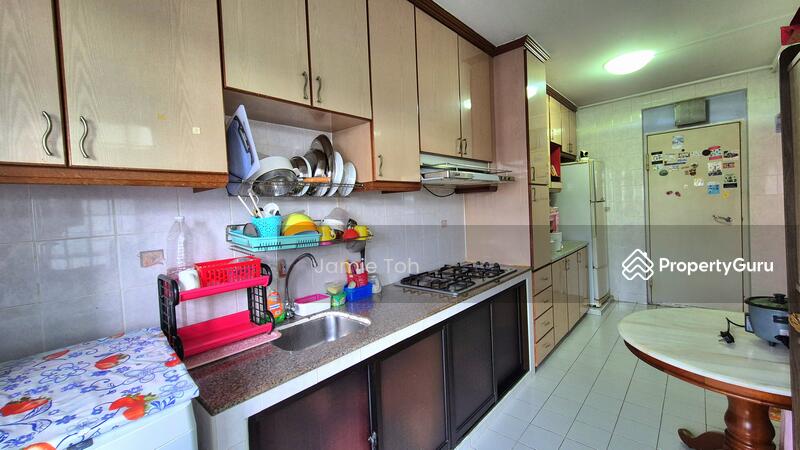 For Rent - 203E Compassvale Road